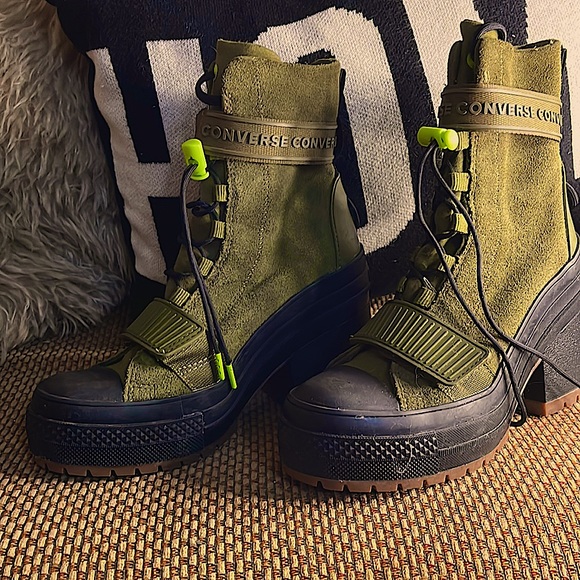 Converse new boots suede boots ☝🏽 - Picture 2 of 4